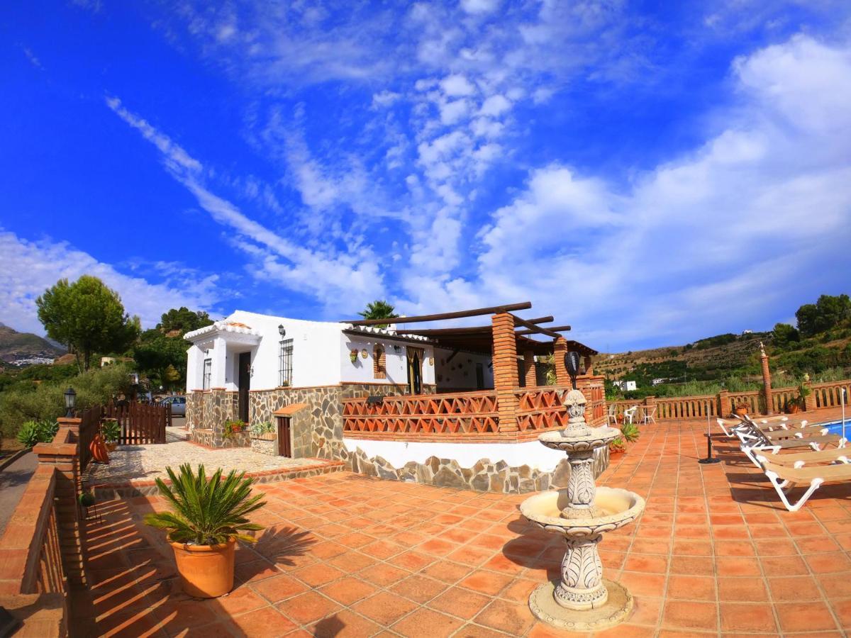Villa Casa La Araucaria Frigiliana Esterno foto